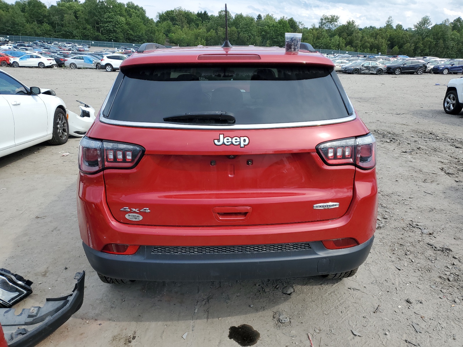 3C4NJDBB8KT628709 2019 Jeep Compass Latitude