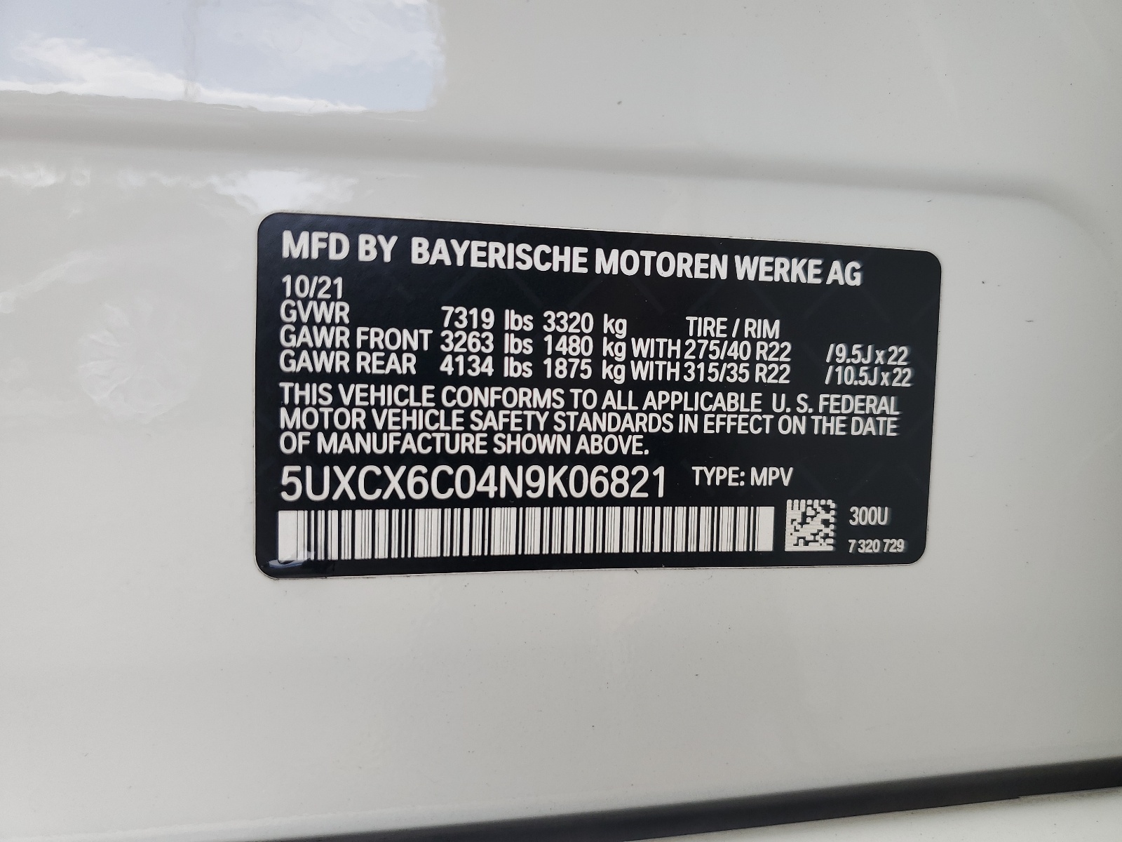 5UXCX6C04N9K06821 2022 BMW X7 M50I