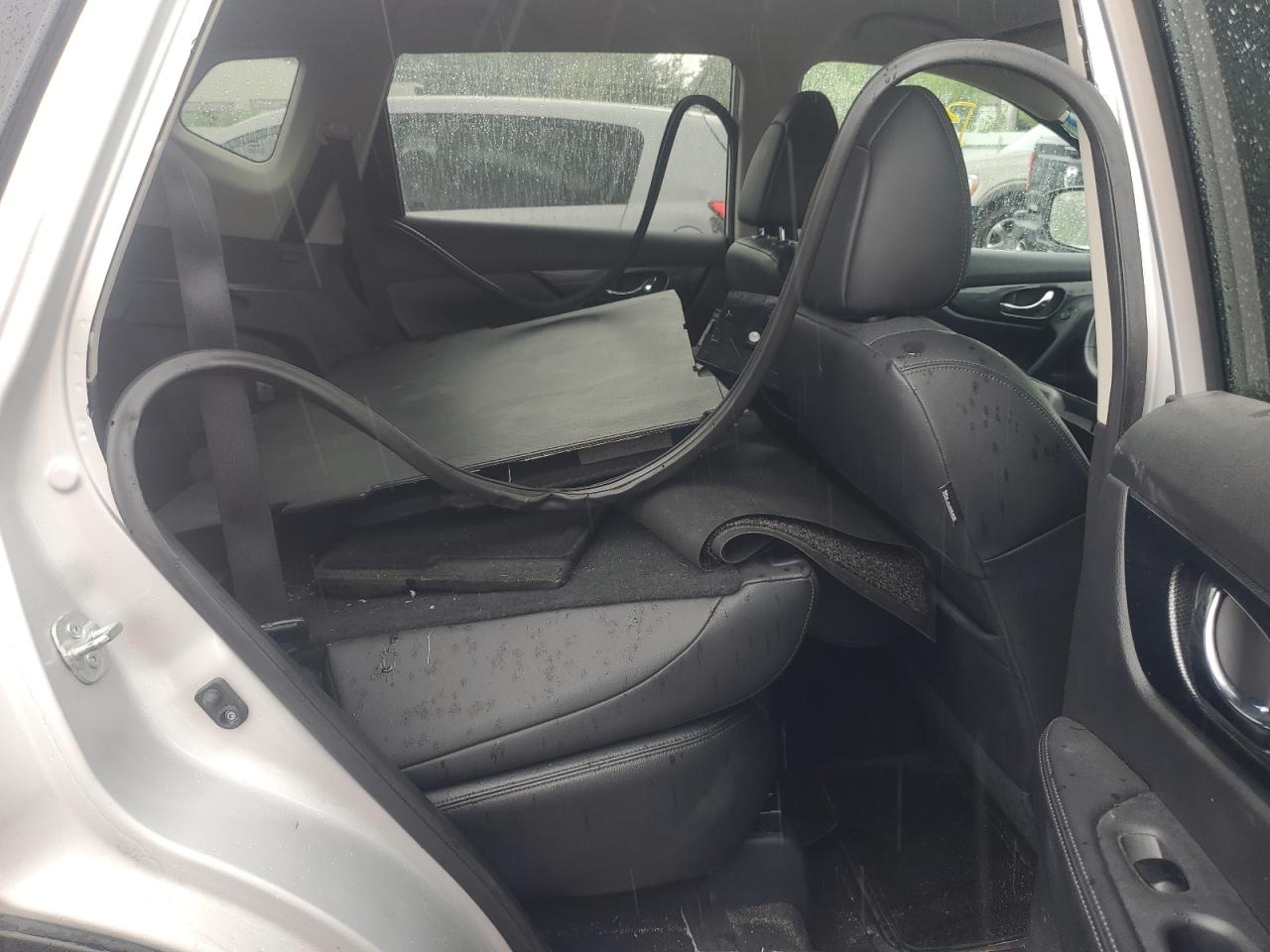 2015 Nissan Rogue S VIN: 5N1AT2MV1FC899015 Lot: 65527724