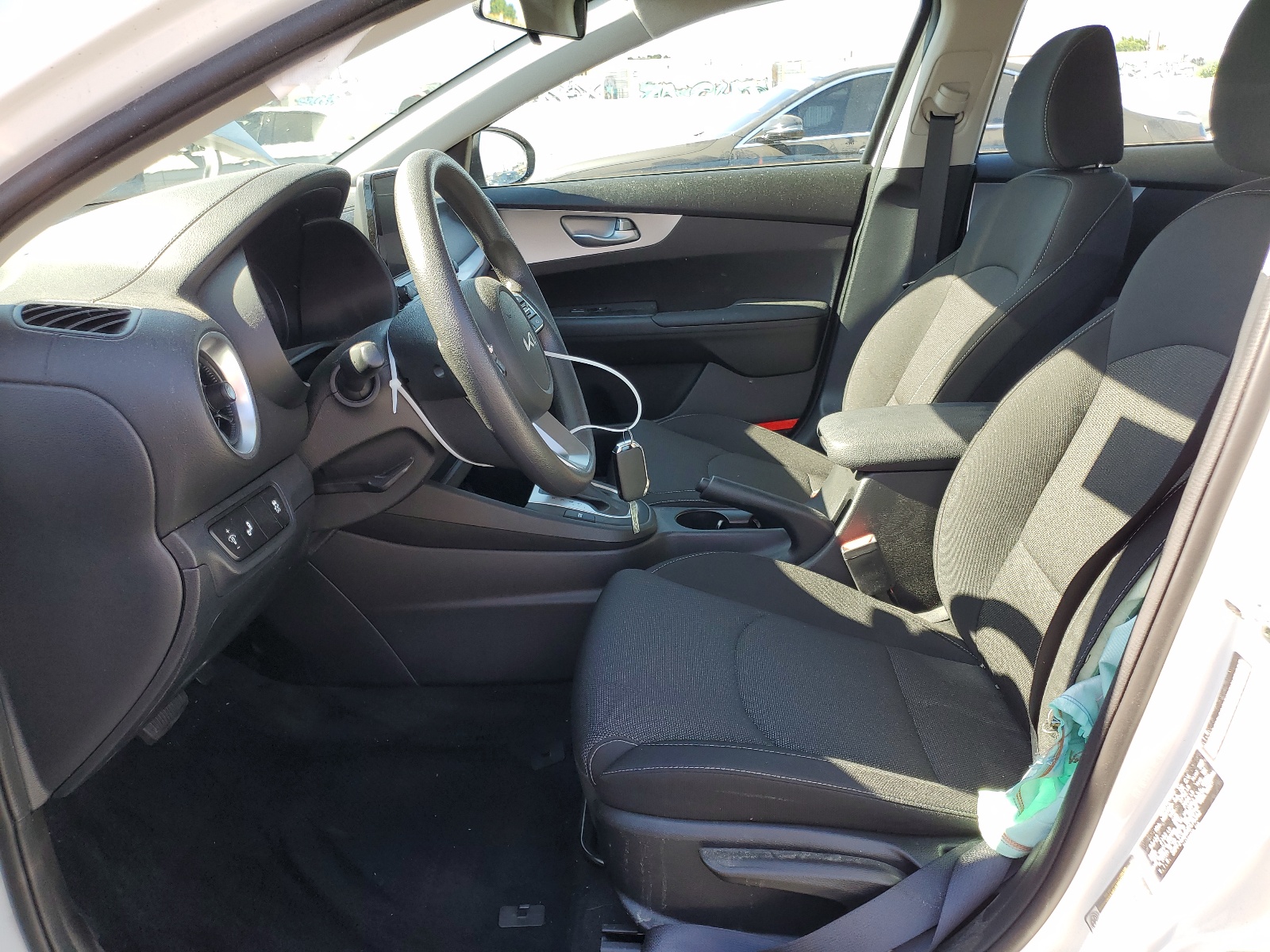 3KPF24AD6NE475342 2022 Kia Forte Fe