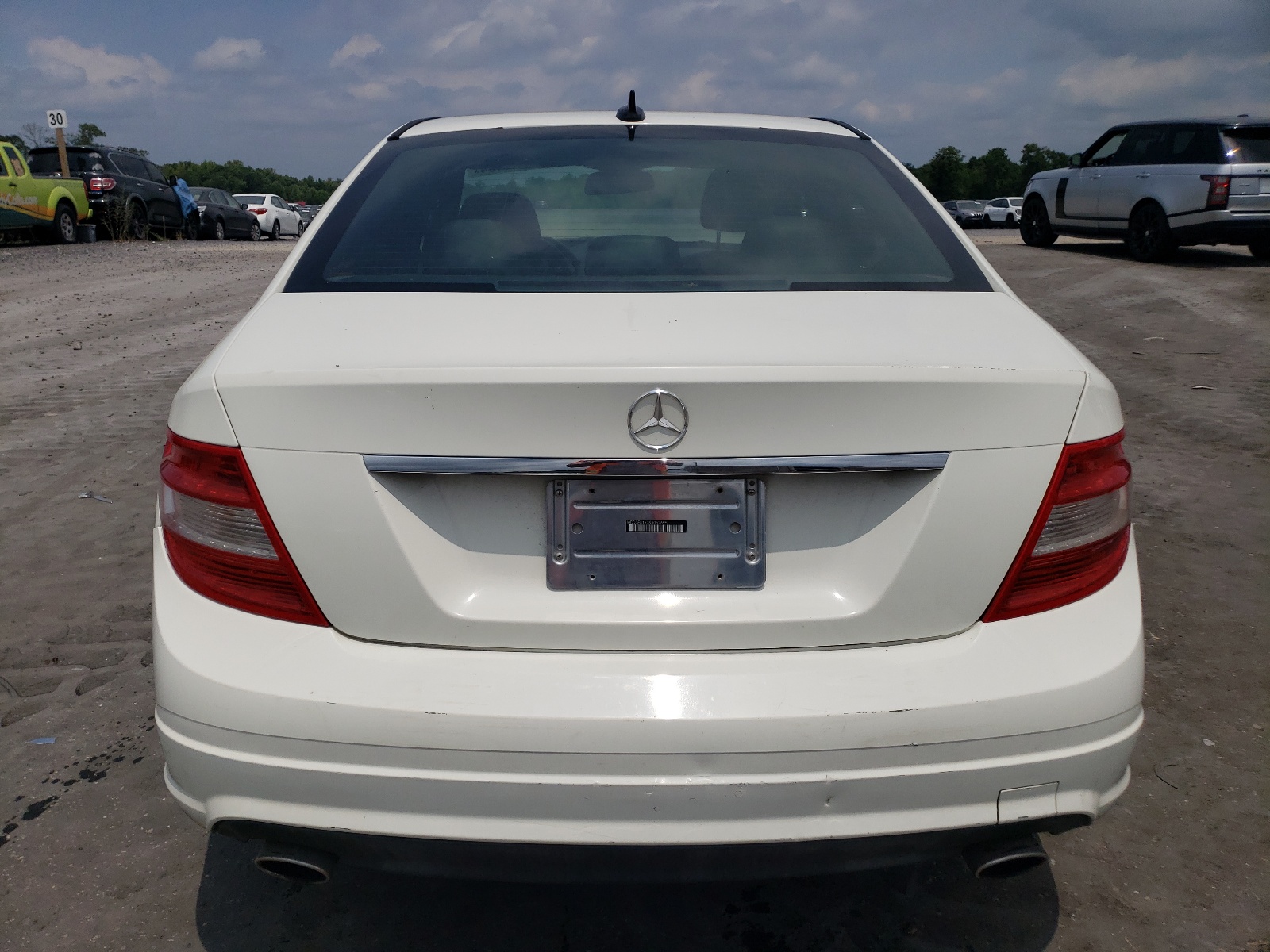 WDDGF81X39R052695 2009 Mercedes-Benz C 300 4Matic