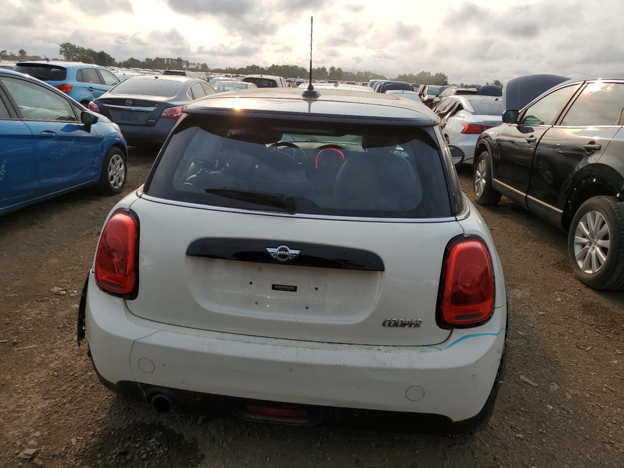 WMWXP5C57G3B77376 2016 Mini Cooper