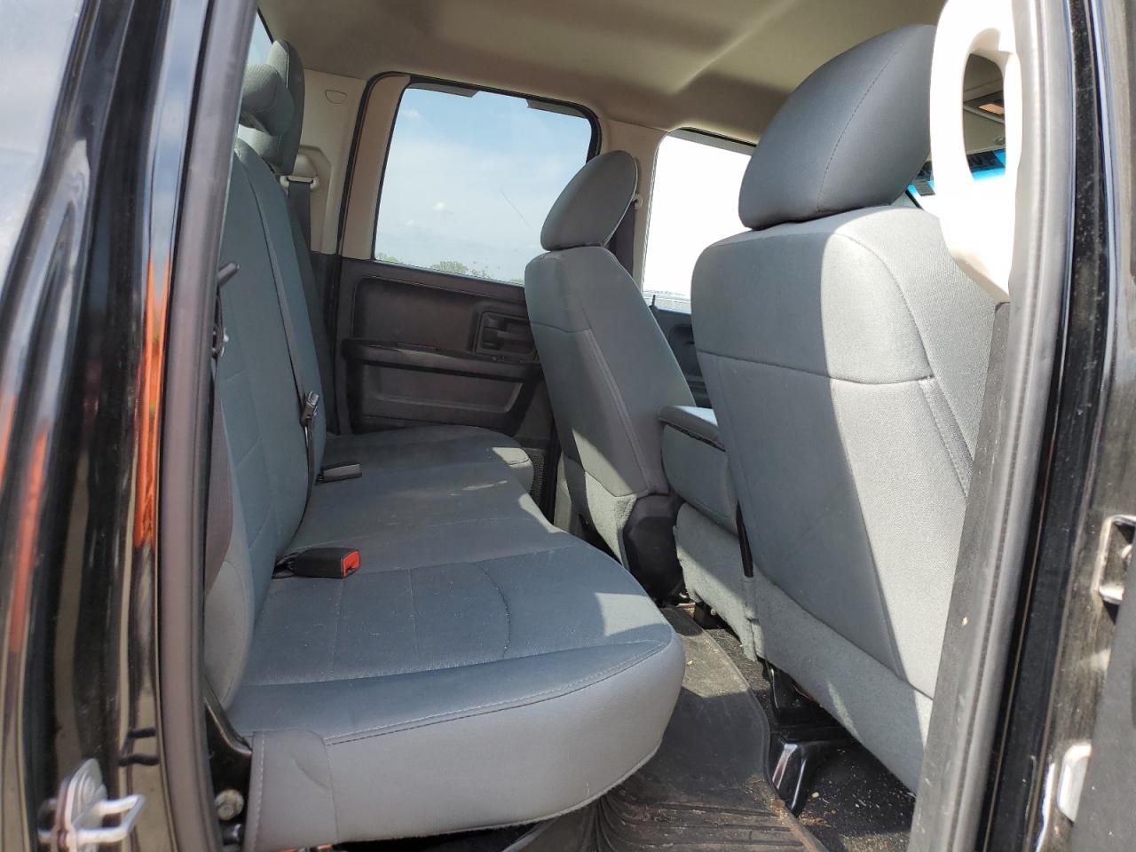 2015 Ram 1500 St VIN: 1C6RR7FG0FS503641 Lot: 63476454