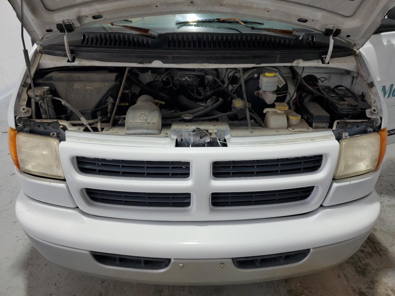 1999 Dodge Ram Van B2500 VIN: 2B7JB21Y8XK531633 Lot: 64807454