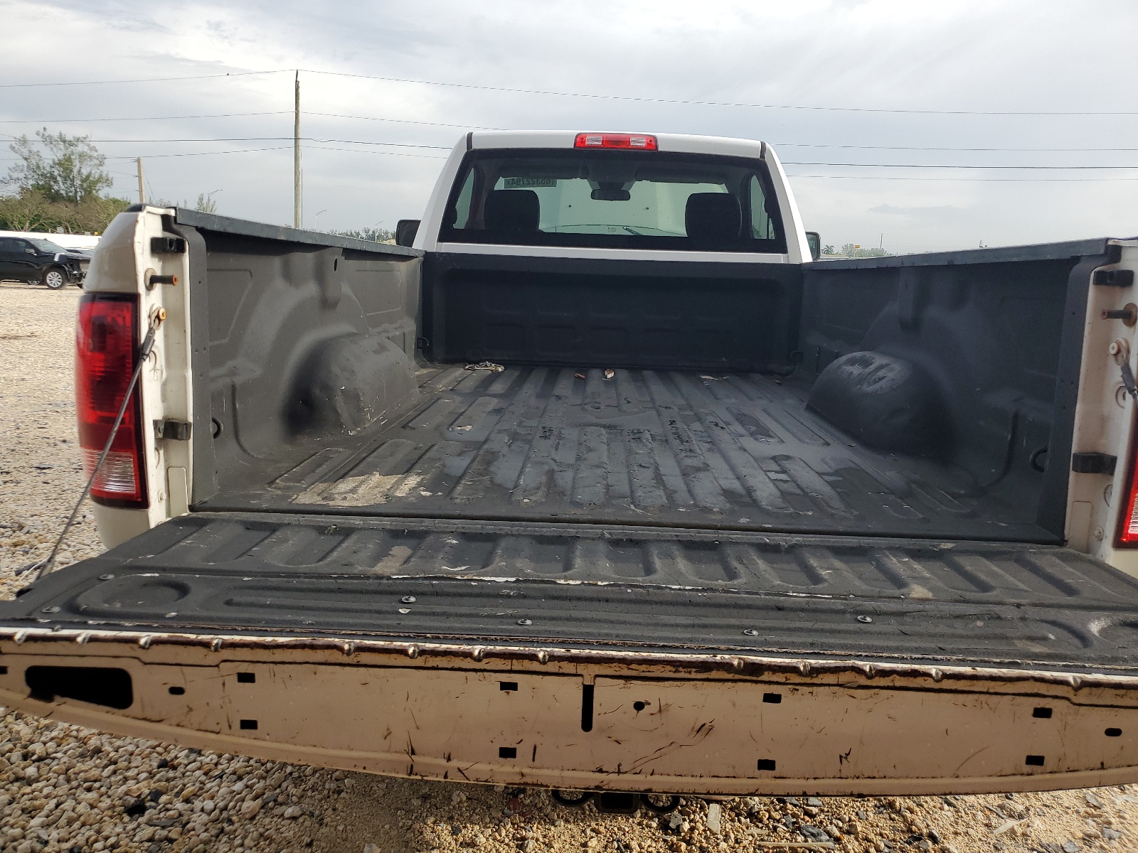 3C6JR7DT8HG689064 2017 Ram 1500 St