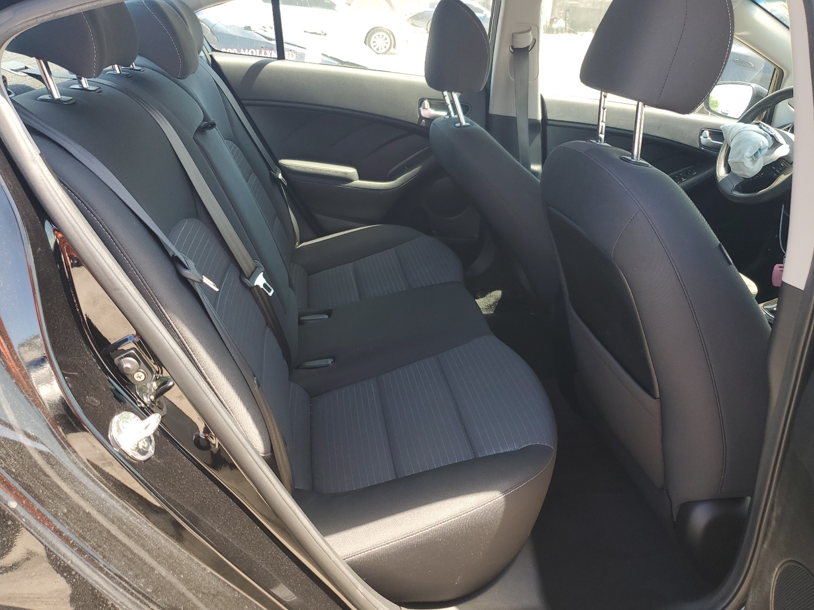 3KPFL4A72JE283899 2018 Kia Forte Lx