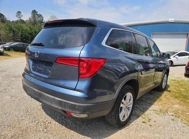 2017 Honda Pilot Lx vin: 5FNYF5H16HB035957