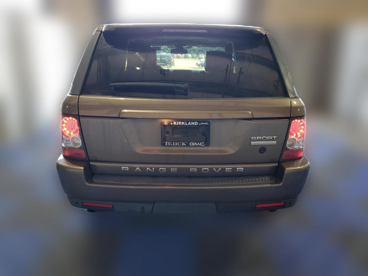 2011 Land Rover Range Rover Sport Lux VIN: SALSK2D4XBA700027 Lot: 62525094