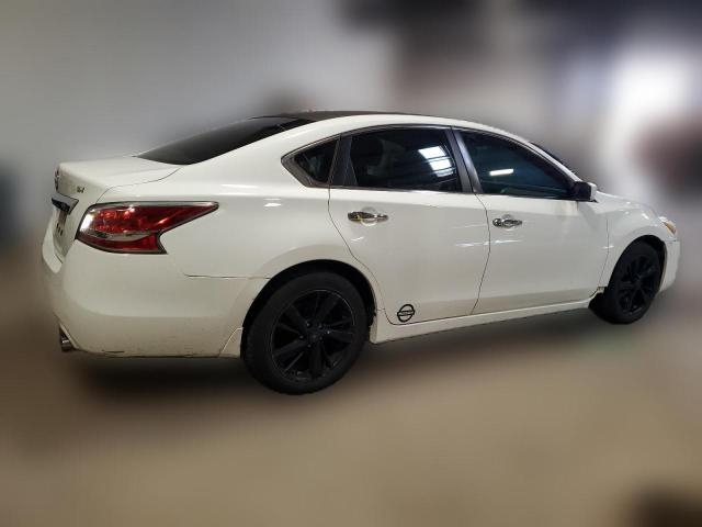  NISSAN ALTIMA 2015 Белый