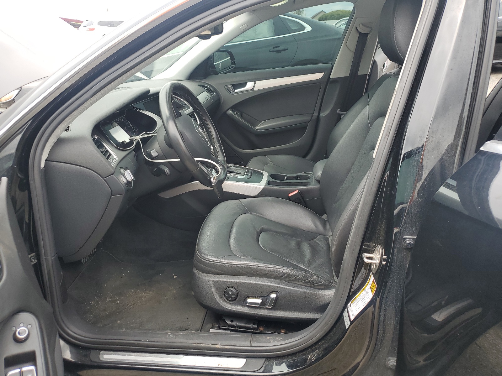 WAUFFAFL0DN005463 2013 Audi A4 Premium Plus