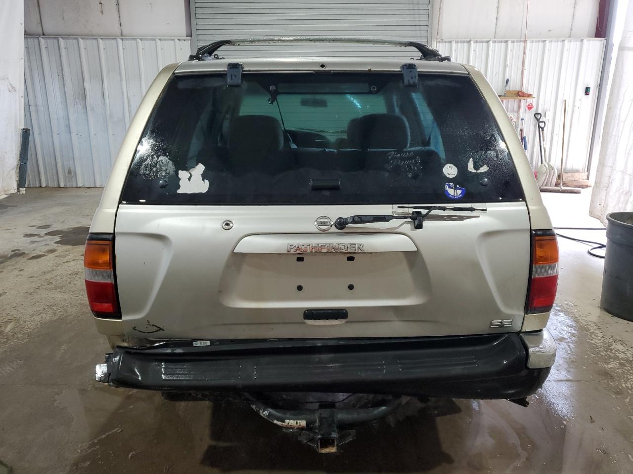 1998 Nissan Pathfinder Xe VIN: JN8AR05S8WW242002 Lot: 61749224