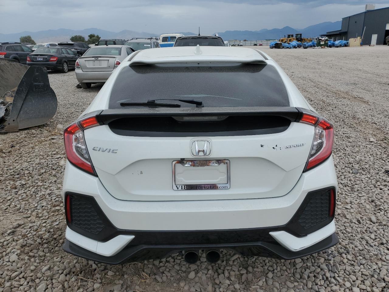 SHHFK7H40JU423201 2018 Honda Civic Sport