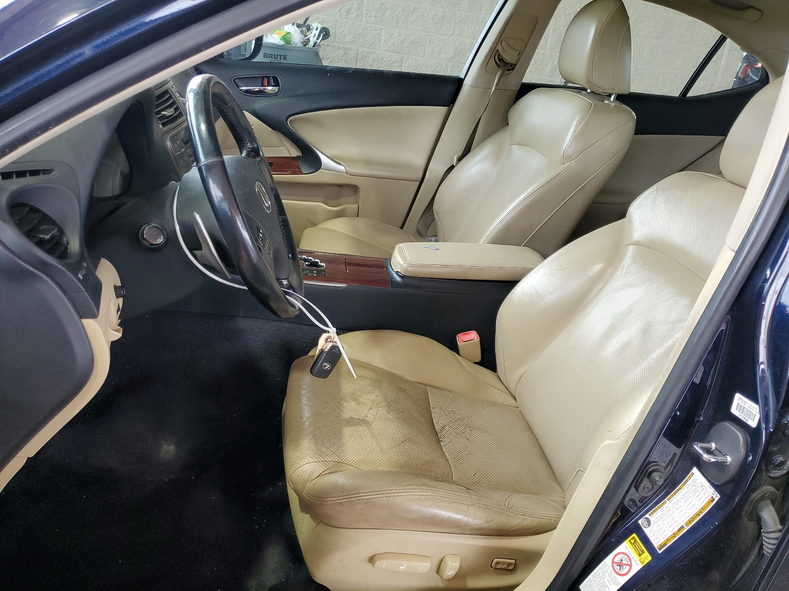 JTHCK262485025945 2008 Lexus Is 250