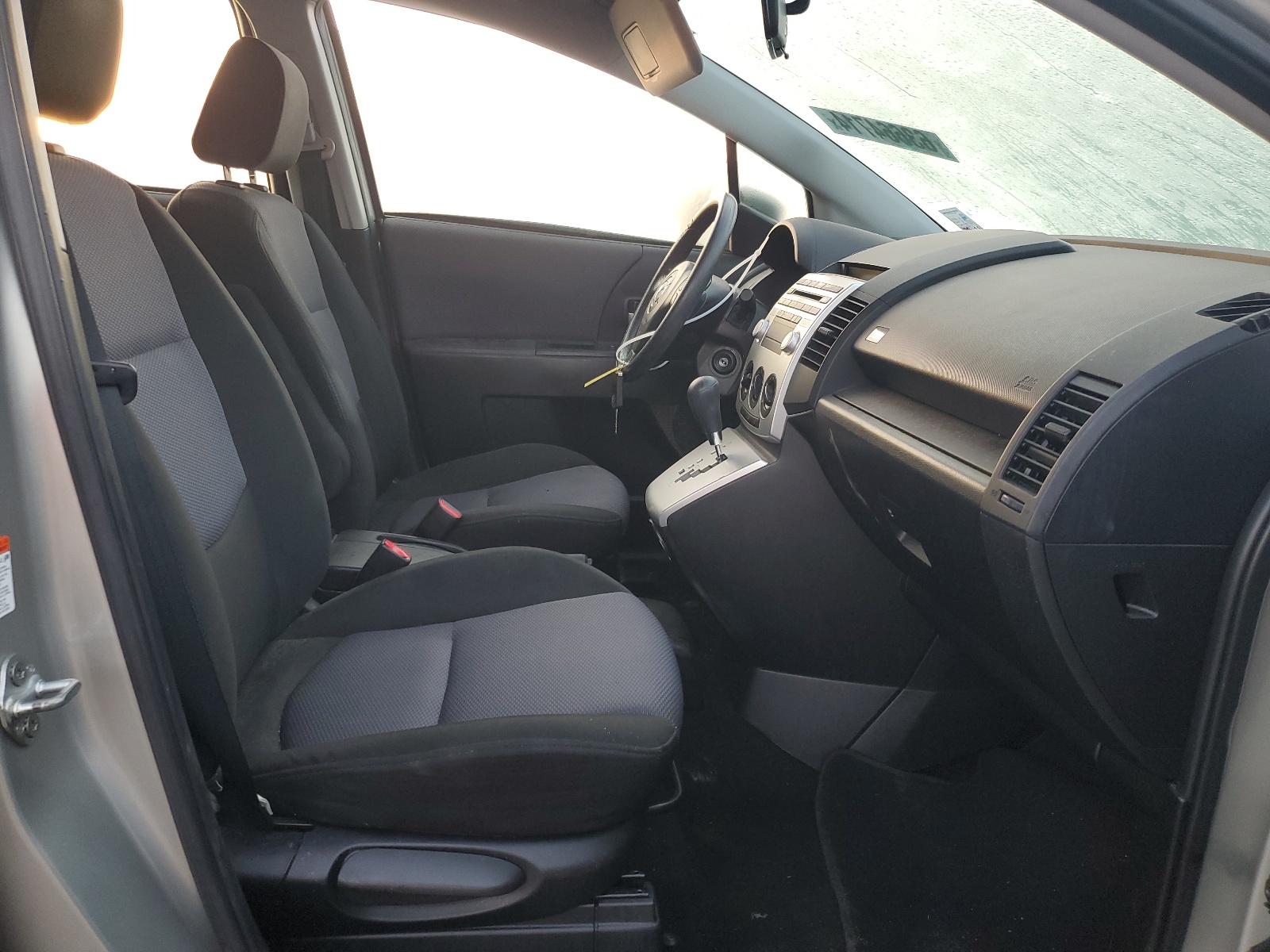 JM1CR293560127007 2006 Mazda 5