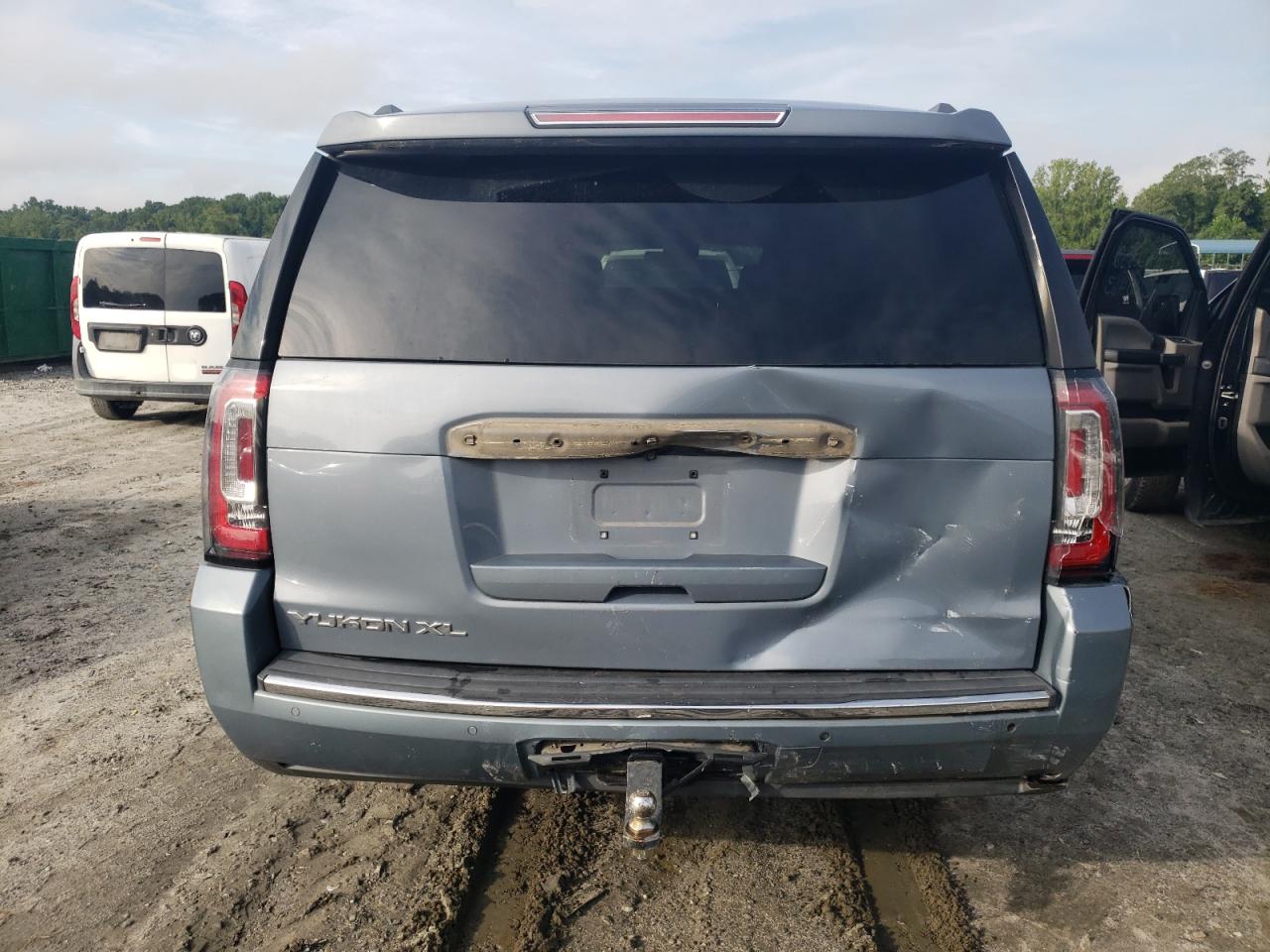 1GKS2HKJXGR421497 2016 GMC Yukon Xl Denali