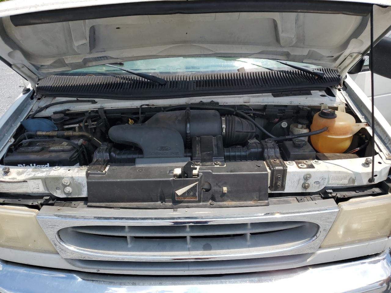 1998 Ford Econoline E350 Super Duty VIN: 1FBSS31L7WHB79729 Lot: 62088424