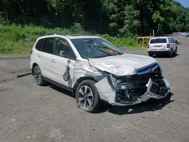 2017 Subaru Forester 2.5I Premium VIN: JF2SJAGC3HH515276 Lot: 63634004