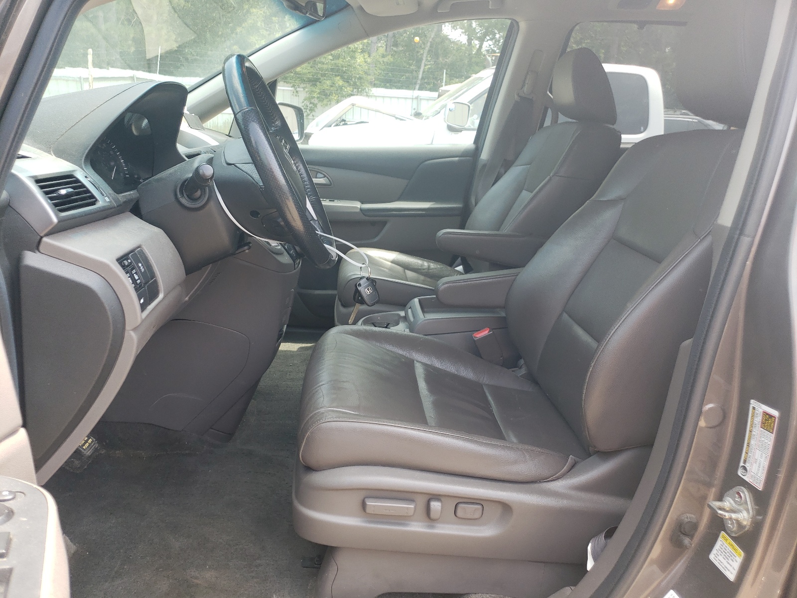 5FNRL5H60BB039731 2011 Honda Odyssey Exl