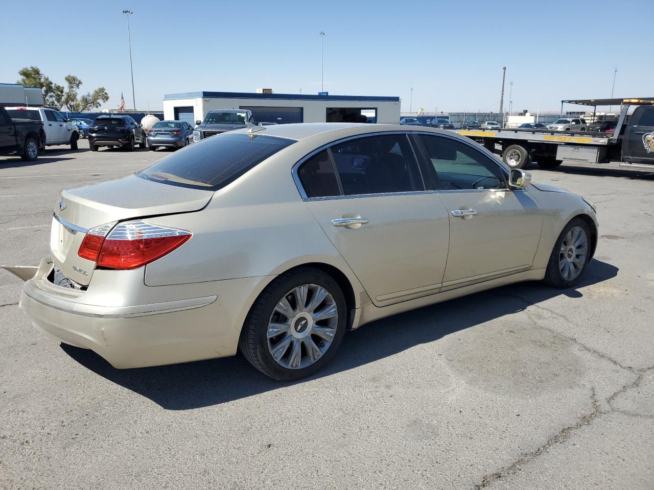 2009 Hyundai Genesis 3.8L VIN: KMHGC46E19U024910 Lot: 62912854