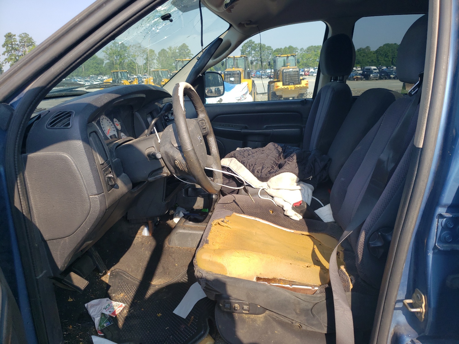 1D7HU18D24J257882 2004 Dodge Ram 1500 St