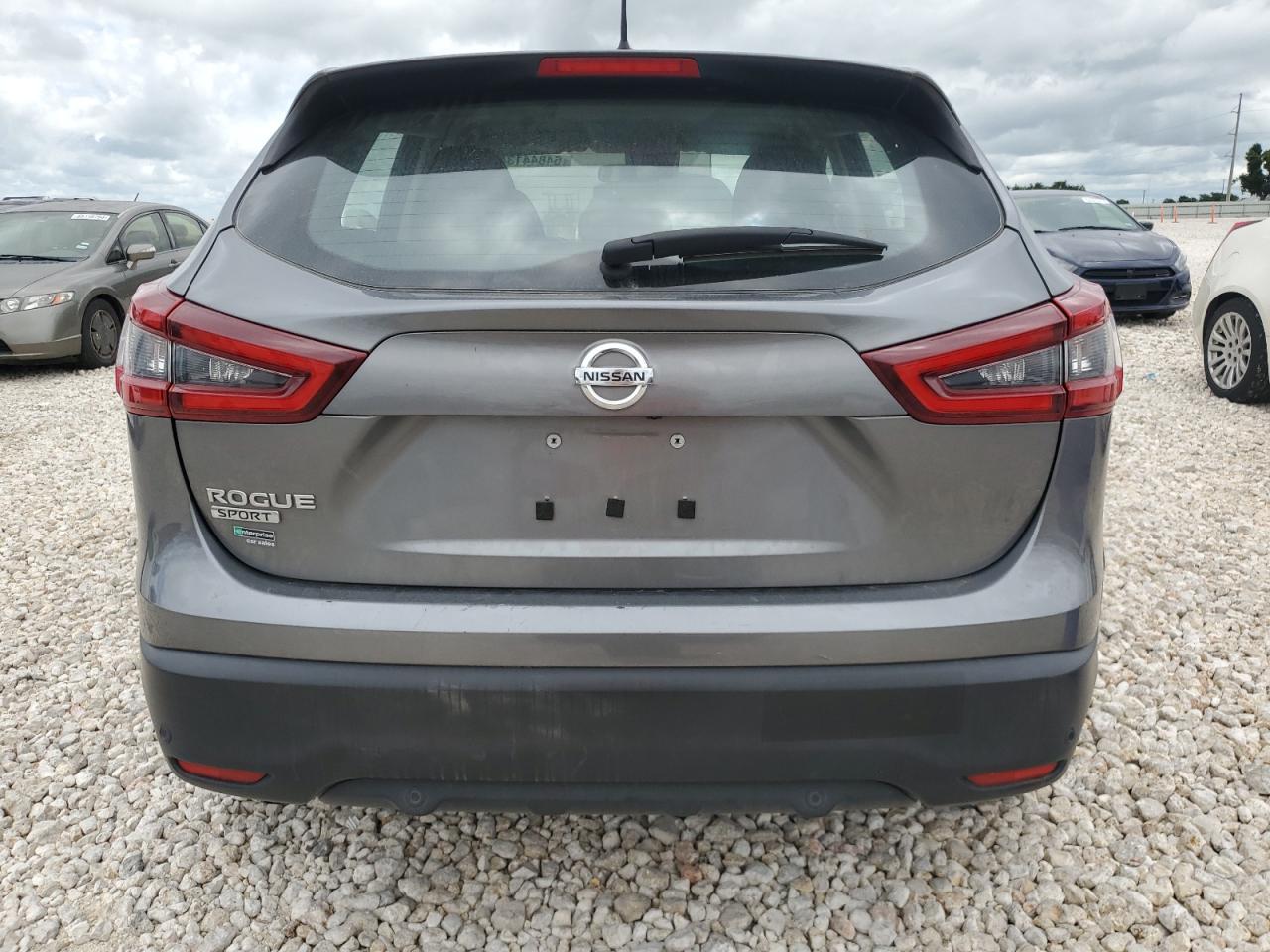 JN1BJ1AV5MW561872 2021 Nissan Rogue Sport S