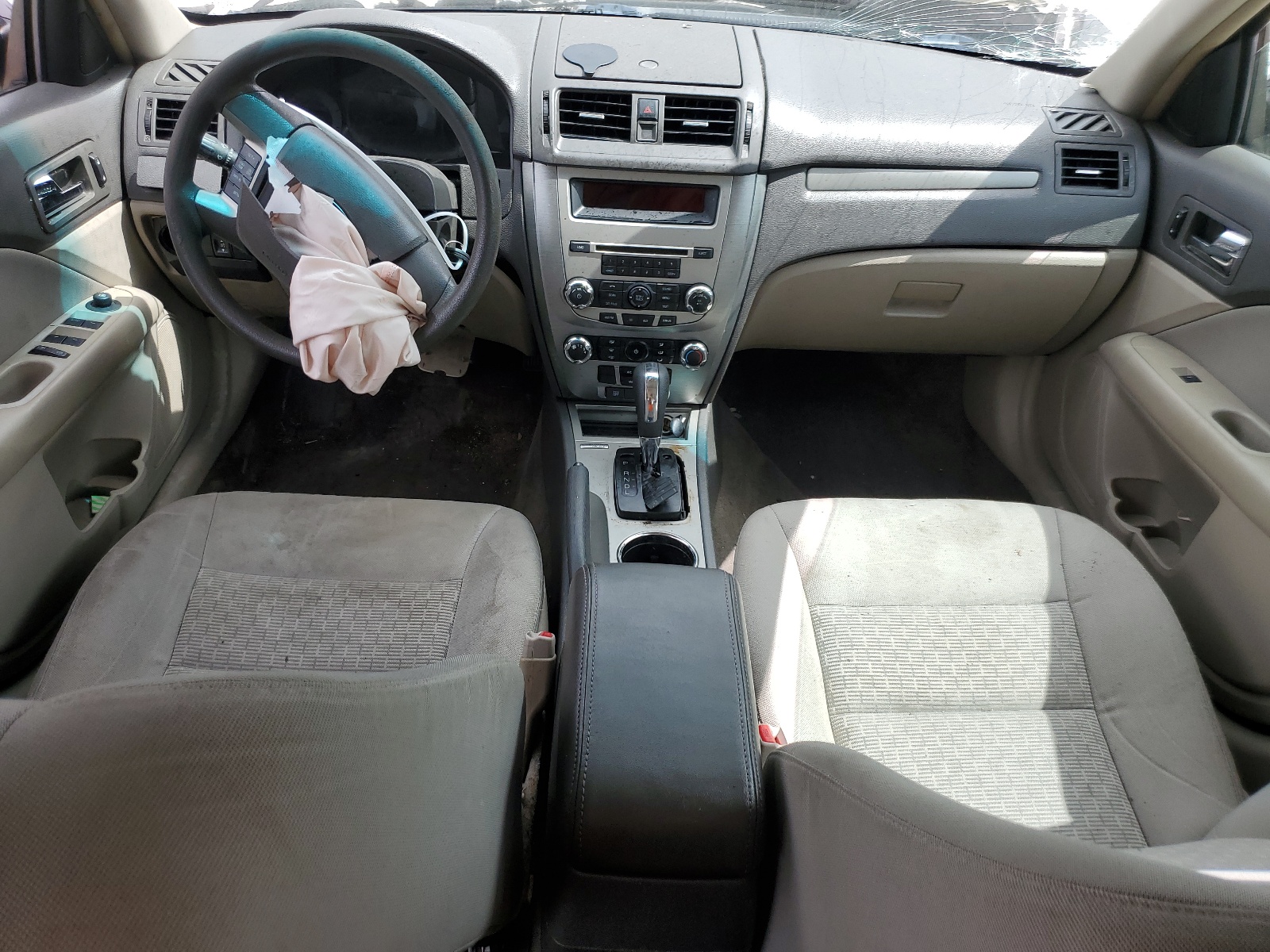 3FAHP0HA4BR164856 2011 Ford Fusion Se