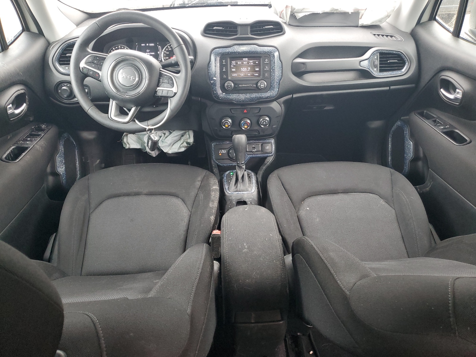 ZACNJBABXKPK33909 2019 Jeep Renegade Sport