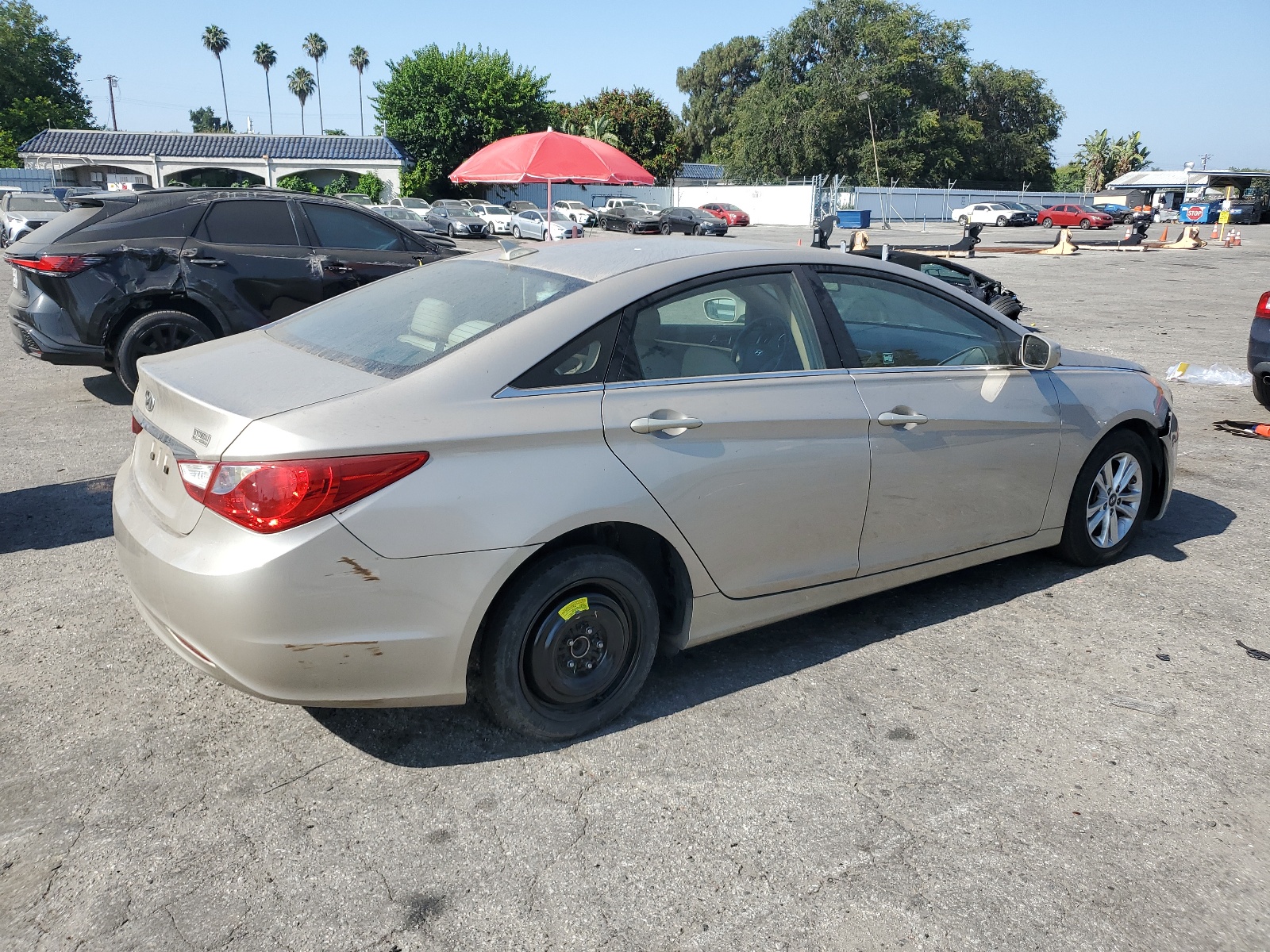 5NPEB4AC8BH025055 2011 Hyundai Sonata Gls