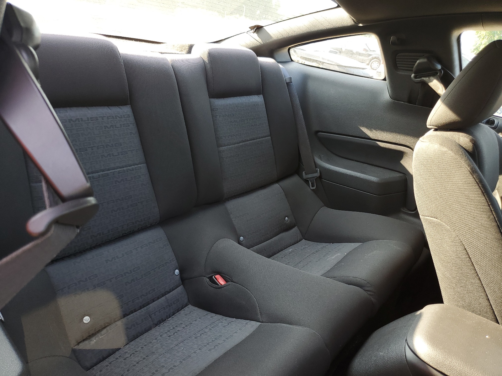 1ZVHT80N685125715 2008 Ford Mustang