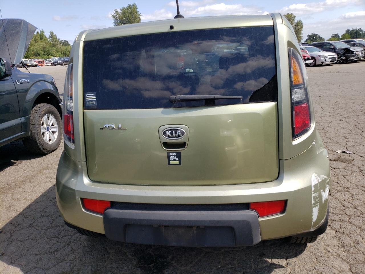 2010 Kia Soul + VIN: KNDJT2A25A7030191 Lot: 63915244