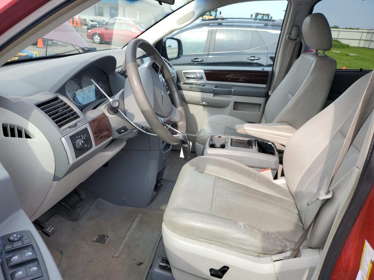 2009 Chrysler Town & Country Touring VIN: 2A8HR54139R676351 Lot: 64438254