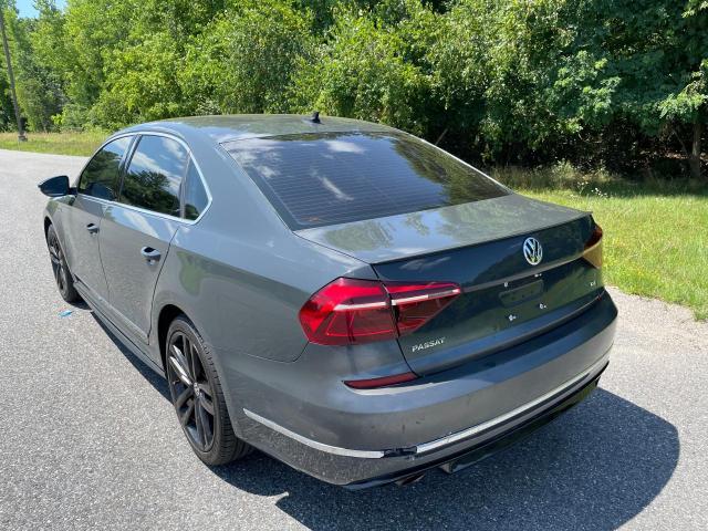 2017 Volkswagen Passat R-Line vin: 1VWDT7A32HC064879