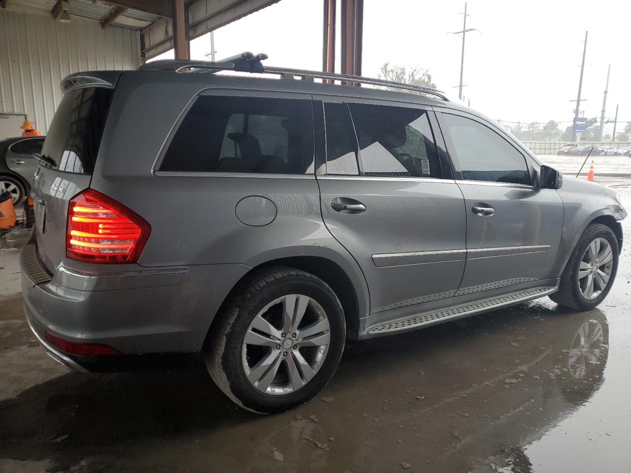 2011 Mercedes-Benz Gl 450 4Matic VIN: 4JGBF7BE8BA690081 Lot: 63278634