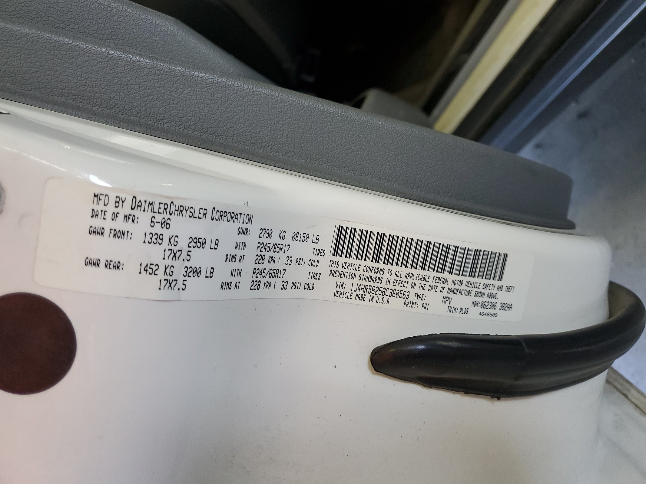 1J4HR58256C360569 2006 Jeep Grand Cherokee Limited