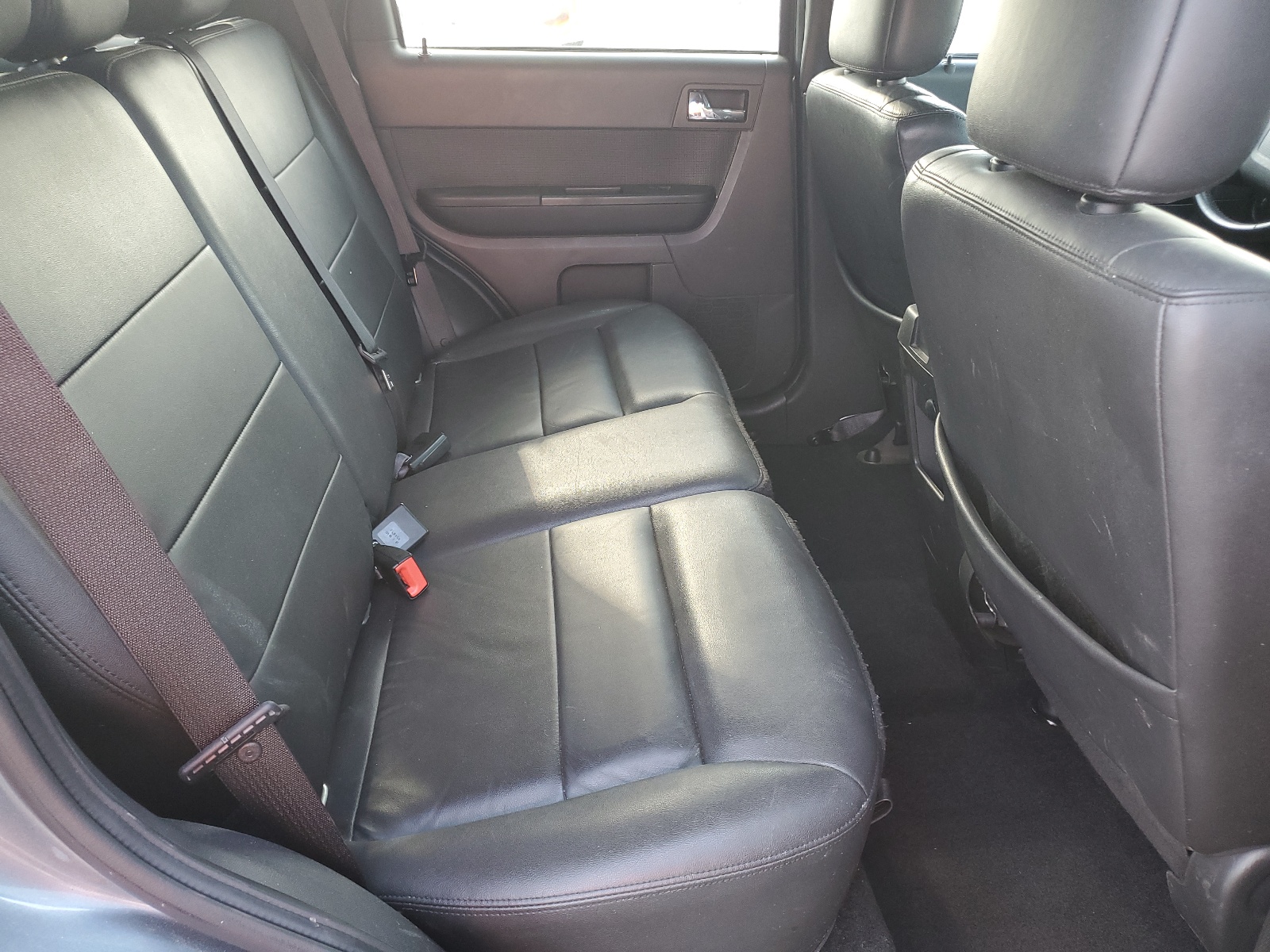 1FMCU9EG0AKA44383 2010 Ford Escape Limited