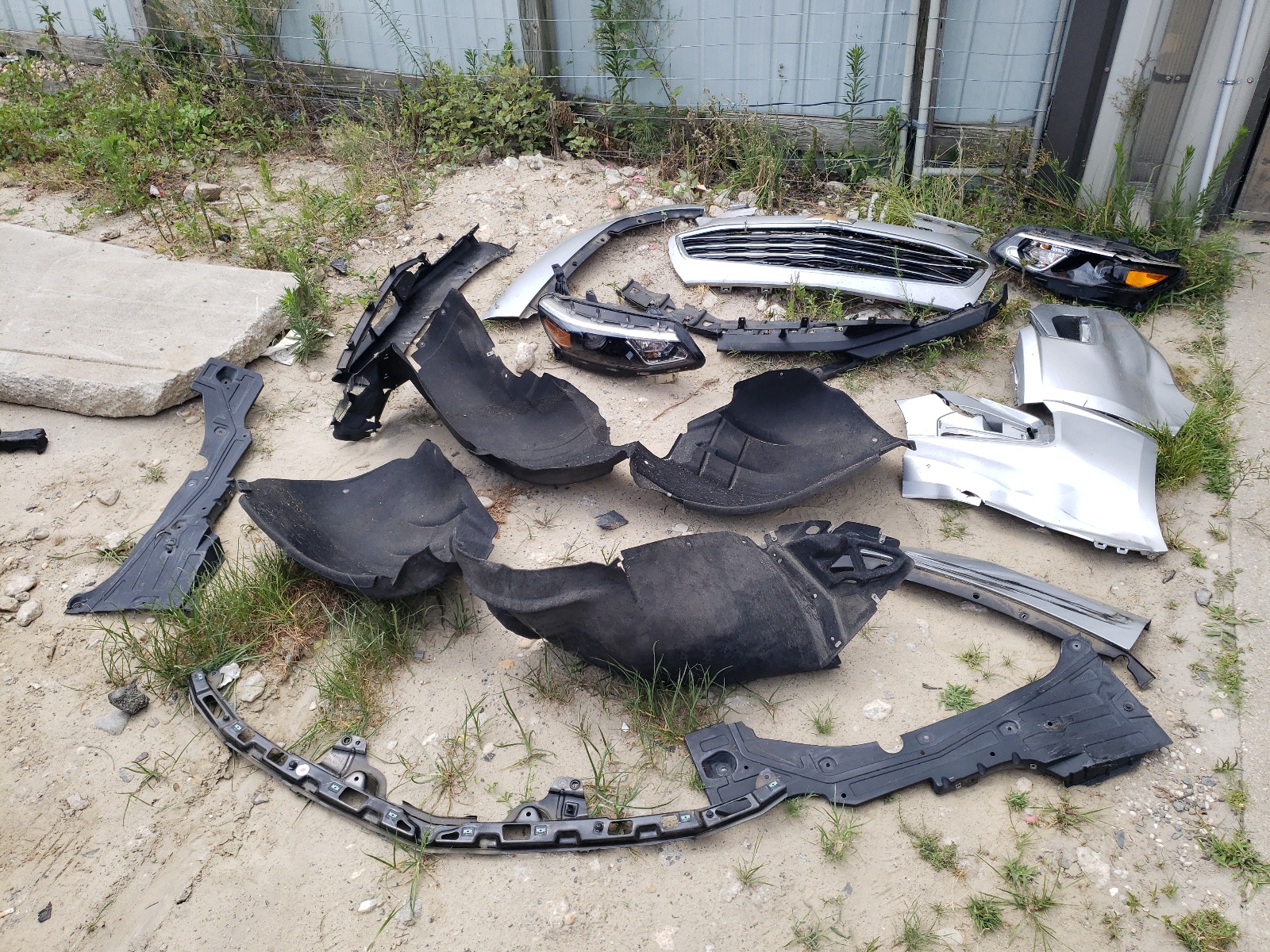 1G1ZD5ST8JF154611 2018 Chevrolet Malibu Lt