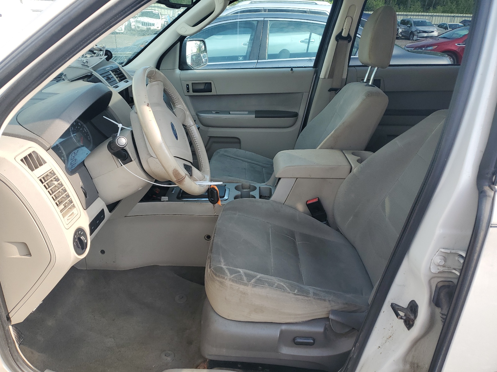 1FMCU9D76CKB84183 2012 Ford Escape Xlt