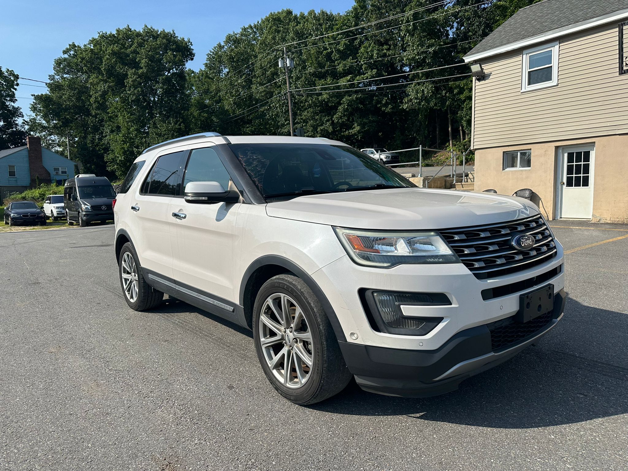 2016 Ford Explorer Limited vin: 1FM5K7FH3GGA55187