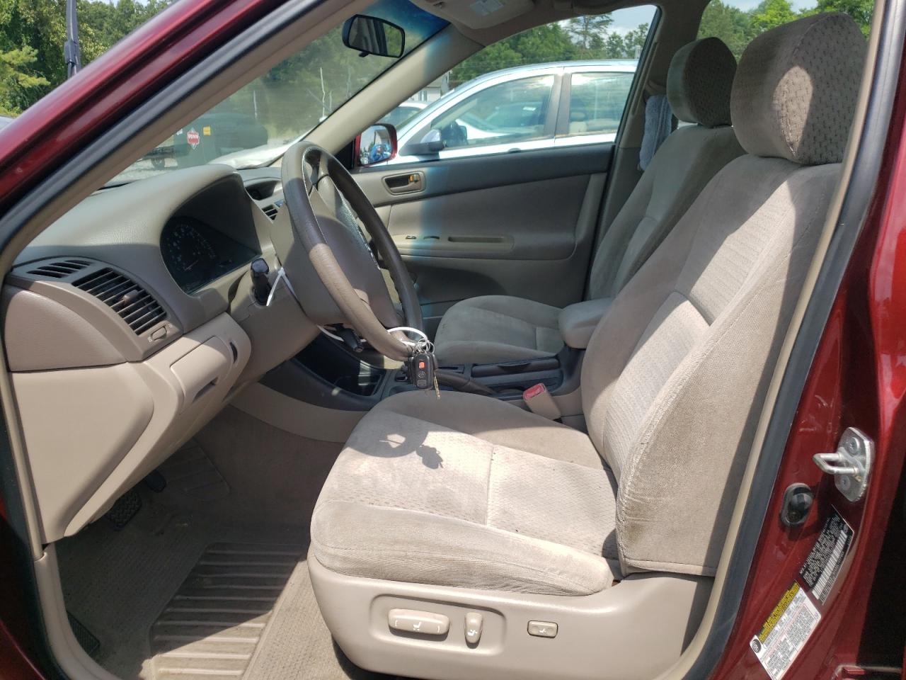 2004 Toyota Camry Le VIN: 4T1BE32K24U342277 Lot: 63891334