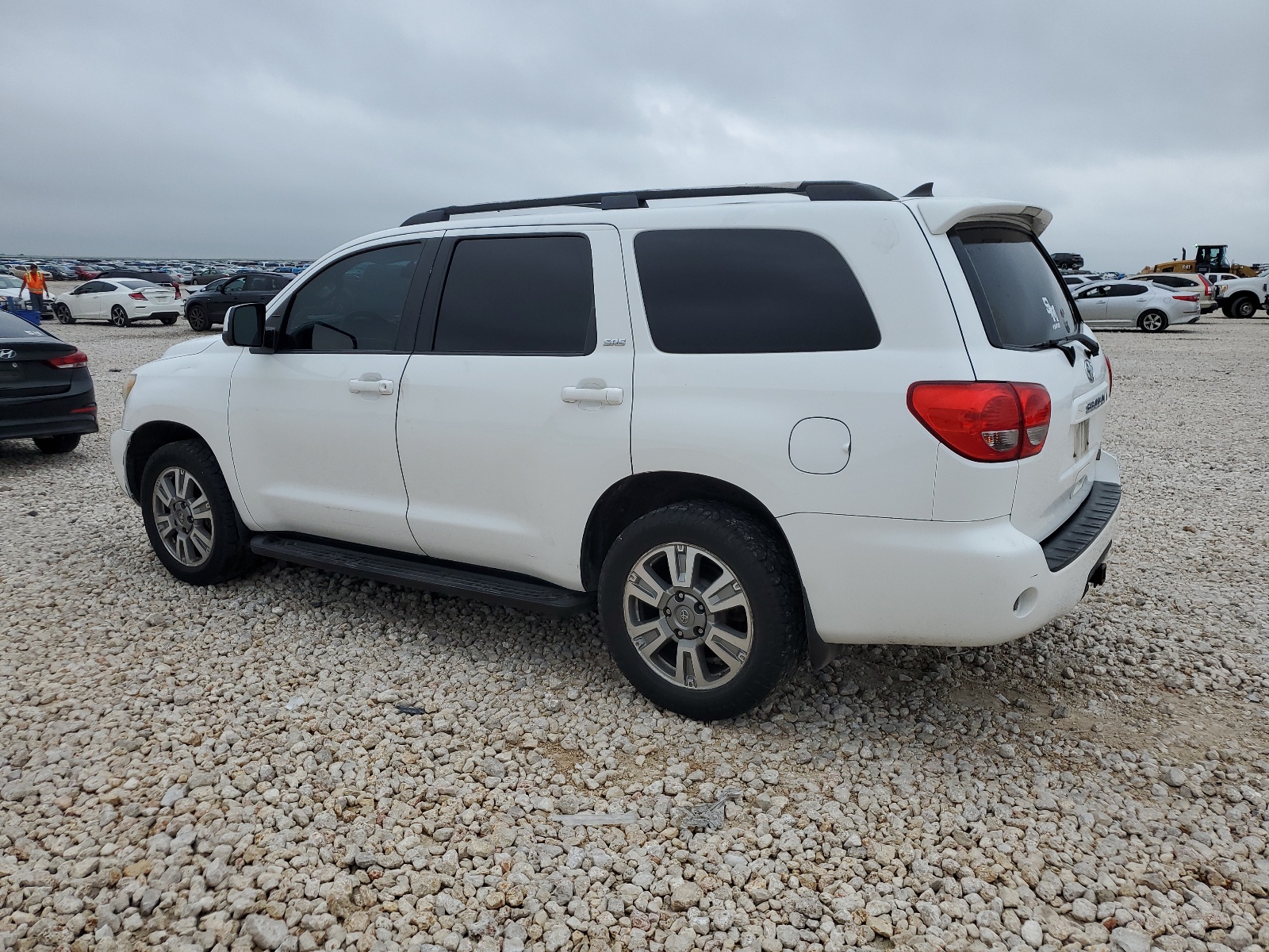 2014 Toyota Sequoia Sr5 vin: 5TDZY5G12ES054335