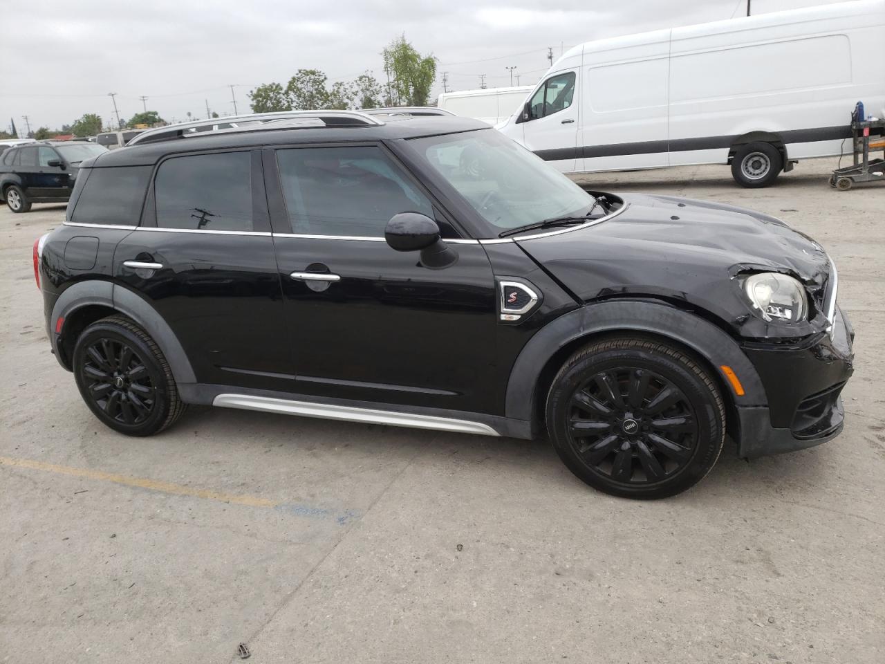 2017 Mini Cooper S Countryman vin: WMZYT3C37H3D98242