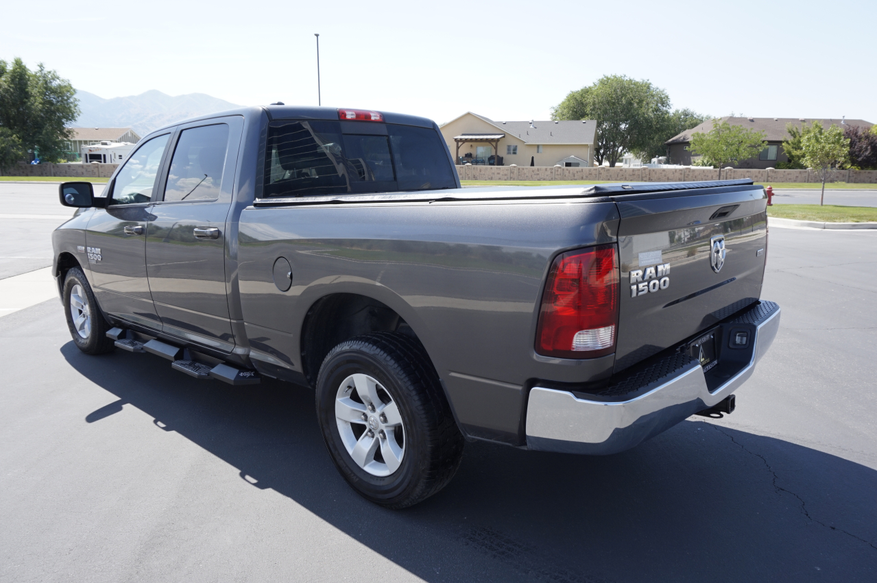 2019 Ram 1500 Classic Slt vin: 1C6RR6TT2KS512363