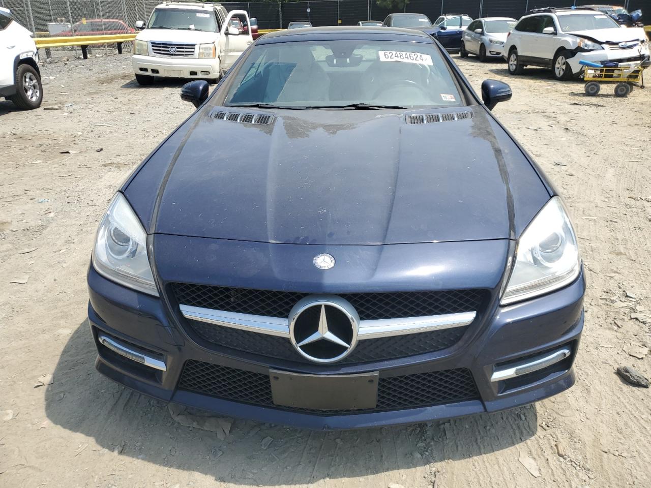 2015 Mercedes-Benz Slk 350 VIN: WDDPK5HA5FF096853 Lot: 62484624