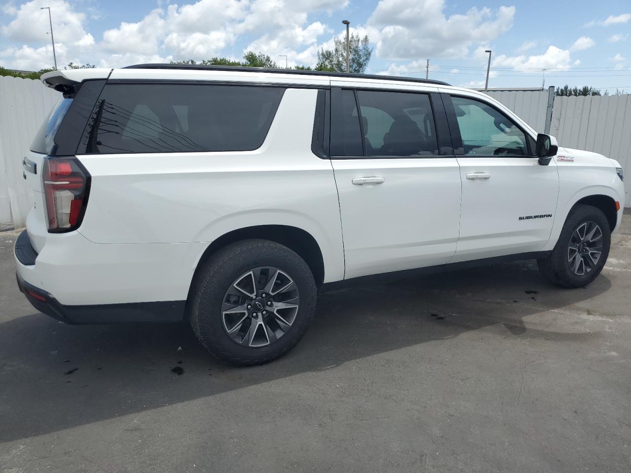 2022 Chevrolet Suburban K1500 Z71 VIN: 1GNSKDKD7NR254292 Lot: 63562474