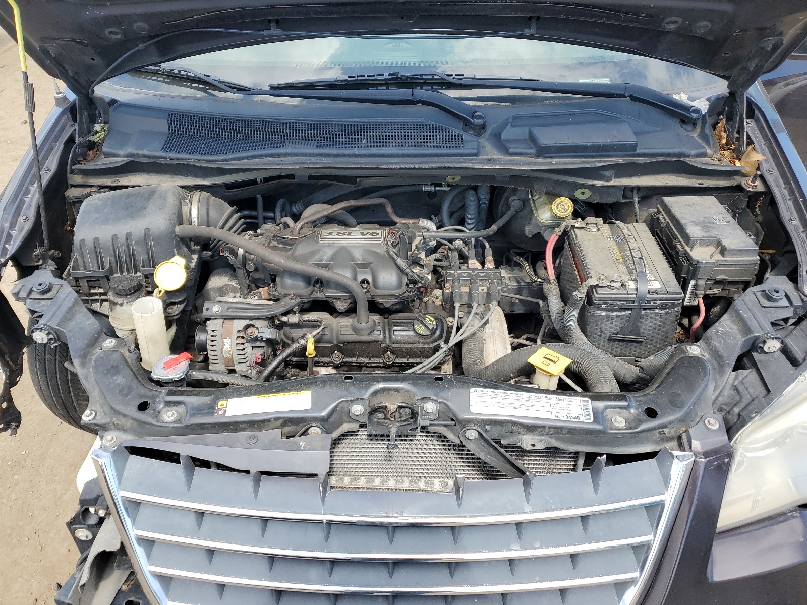 2A4RR5D16AR376524 2010 Chrysler Town & Country Touring