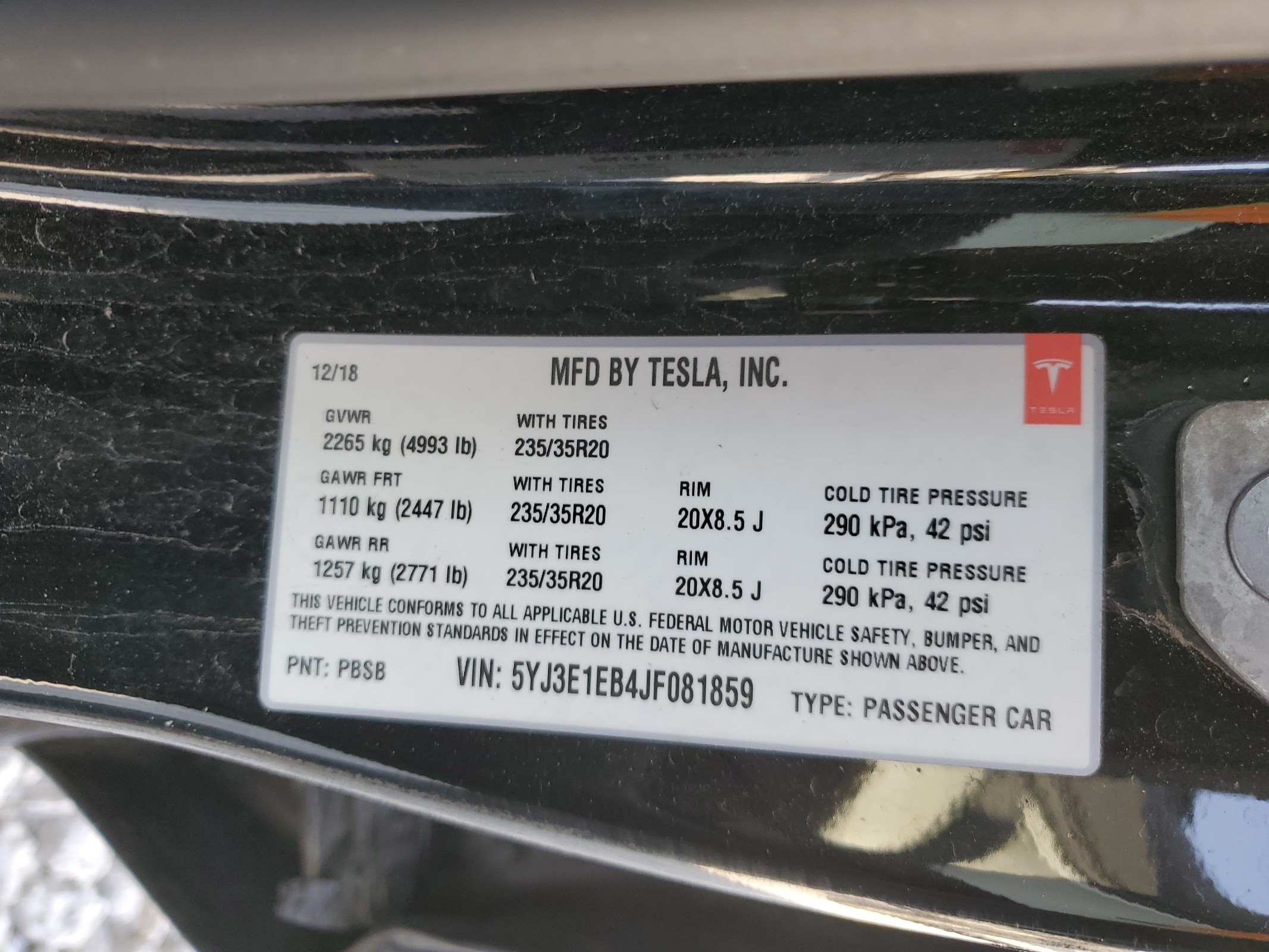 2018 Tesla Model 3 vin: 5YJ3E1EB4JF081859