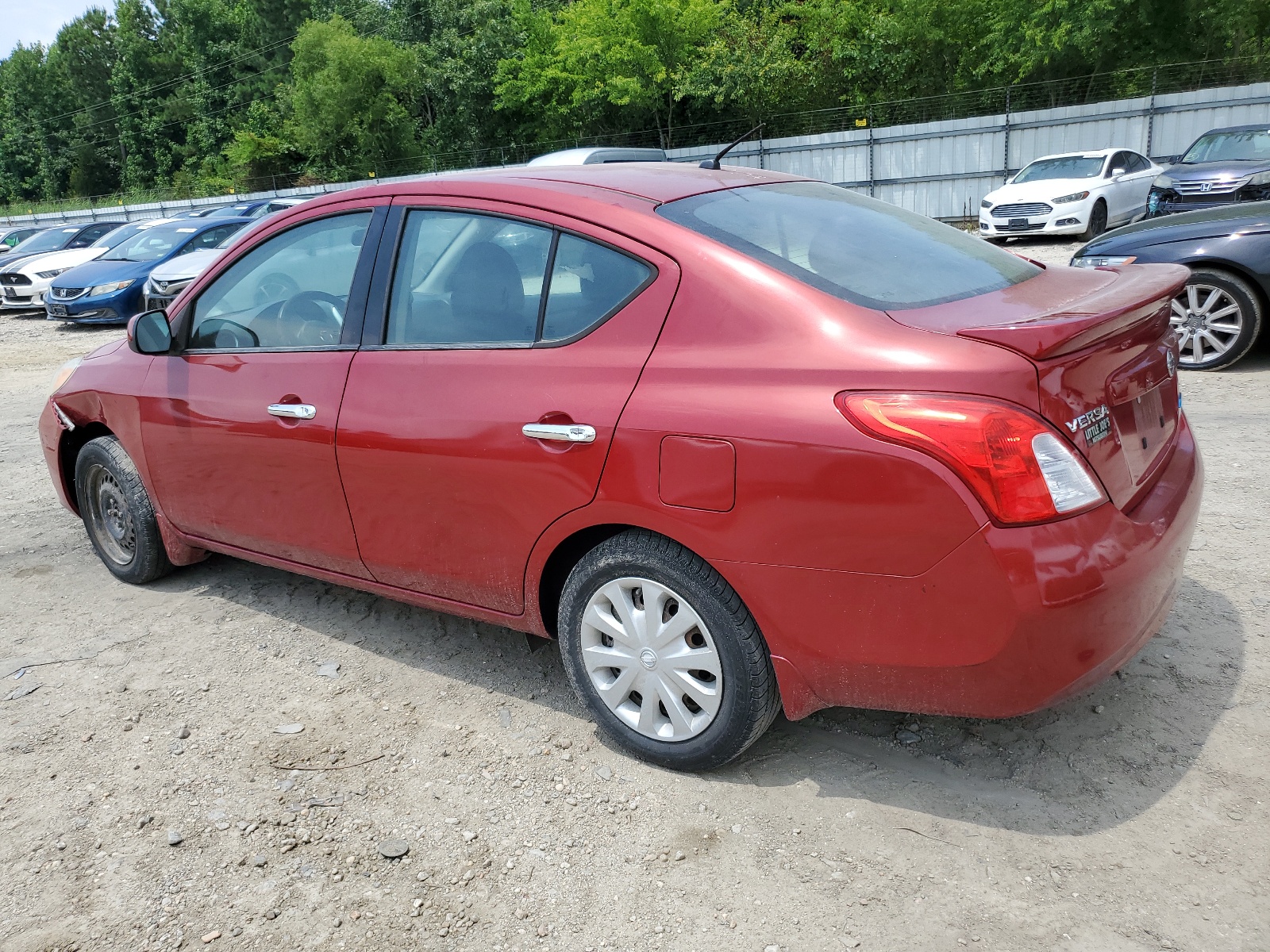 2014 Nissan Versa S vin: 3N1CN7AP2EK438377