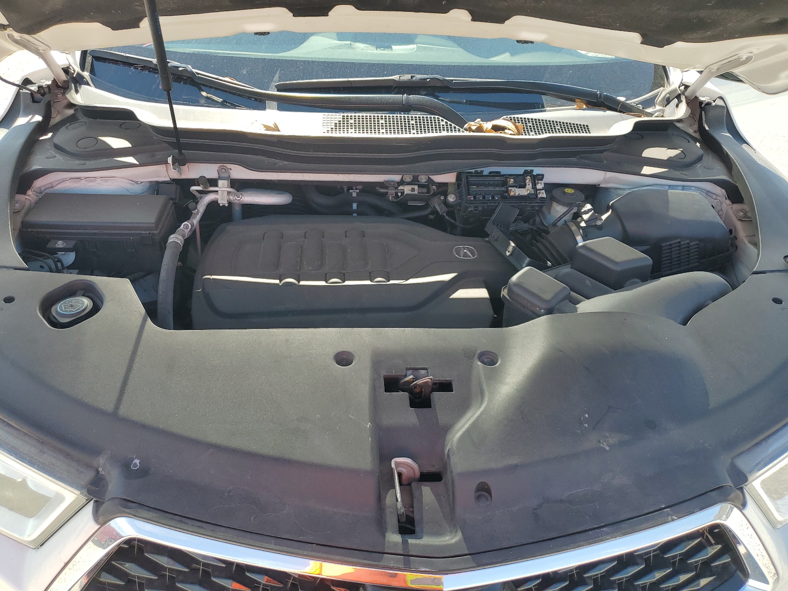 5J8YD3H58KL004017 2019 Acura Mdx Technology