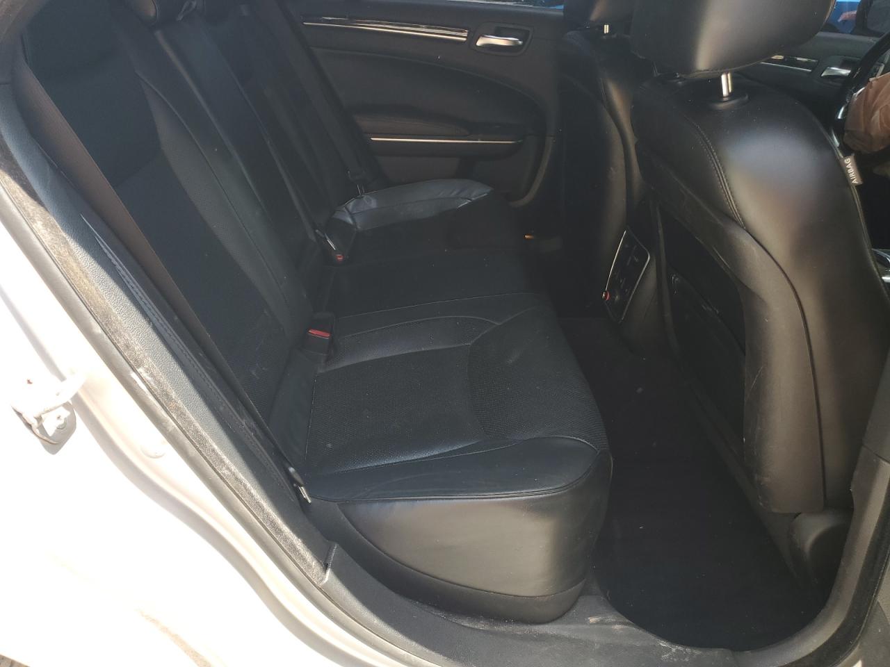 2012 Chrysler 300C VIN: 2C3CCAKT6CH196029 Lot: 61283944