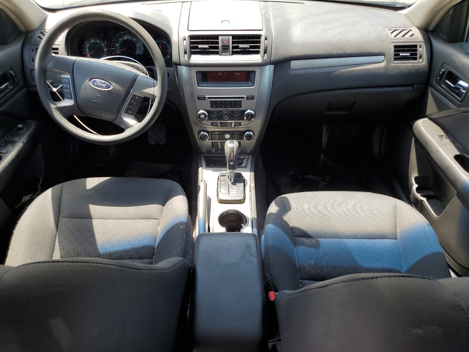 3FAHP0HA7AR286464 2010 Ford Fusion Se